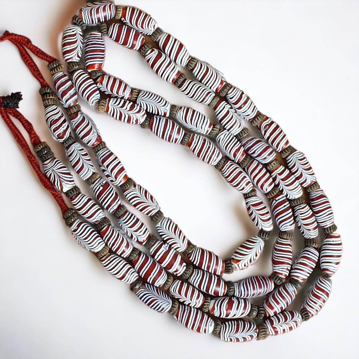 Vintage Venerano ART Fancy  Feather Beads 18x9.5MM  GLASS BEADS 24" Necklace F-2