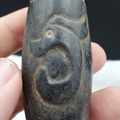 Antique Black Magnetic Stone mysterious animal carving Jade Amulet Stone MG-7