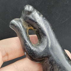 Antique Black Magnetic Stone mysterious animal carving Jade Amulet Stone MG -6