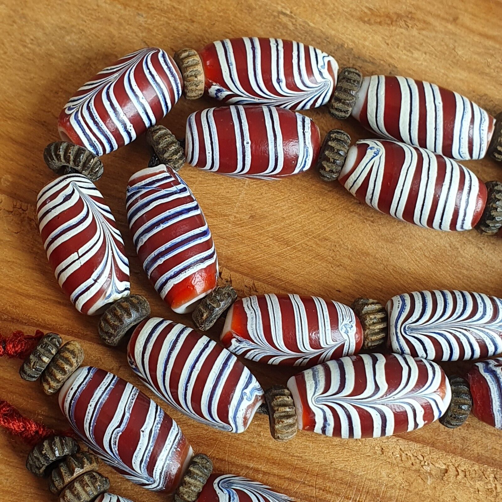 Vintage Venerano ART Fancy  Feather Beads 18x9.5MM  GLASS BEADS 24" Necklace F-2