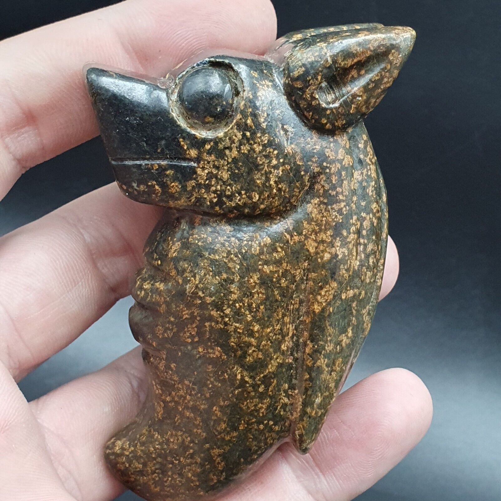 Antique Stone green Jade mystic Animal carving stone Pendent Amulet  JD-16