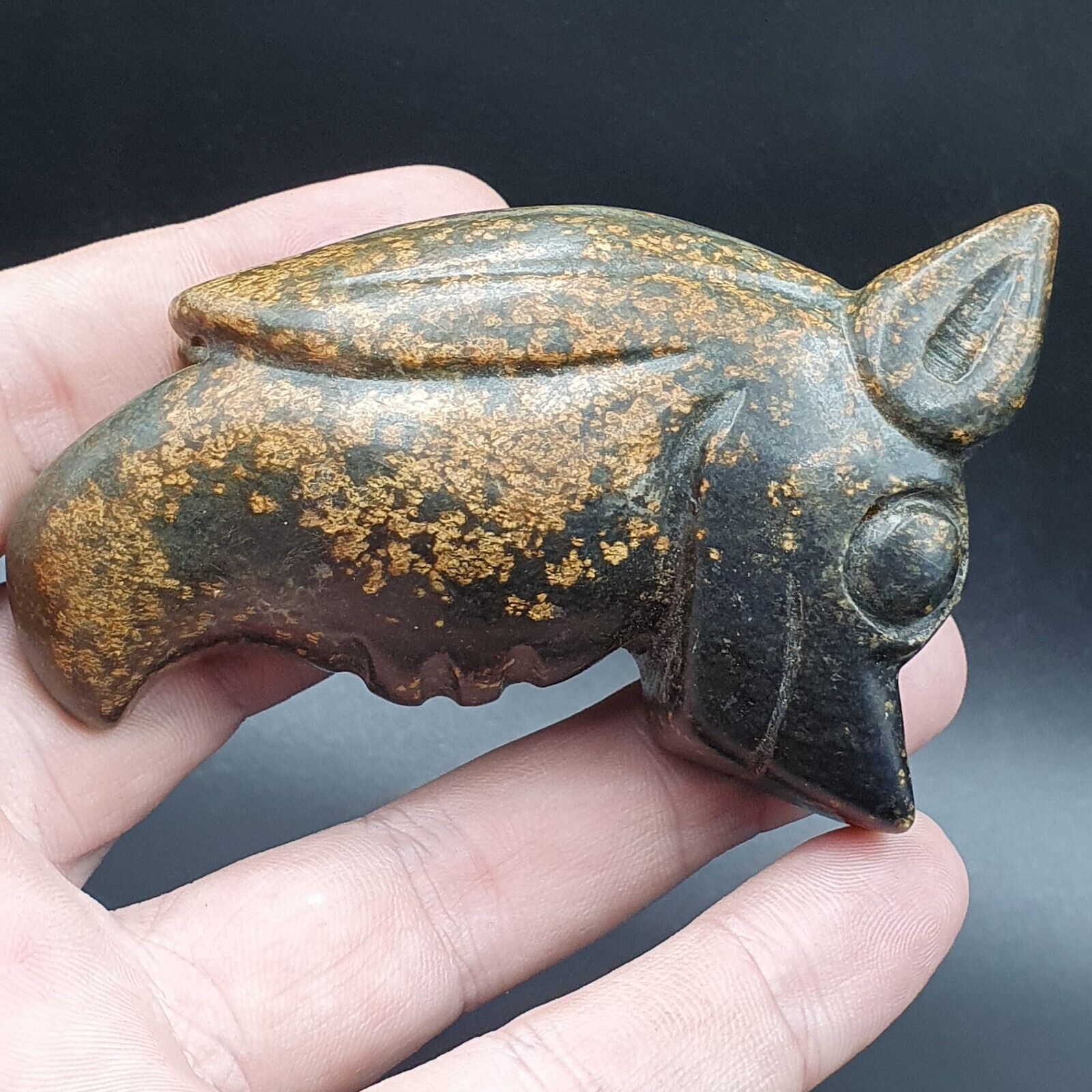 Antique Stone green Jade mystic Animal carving stone Pendent Amulet  JD-16