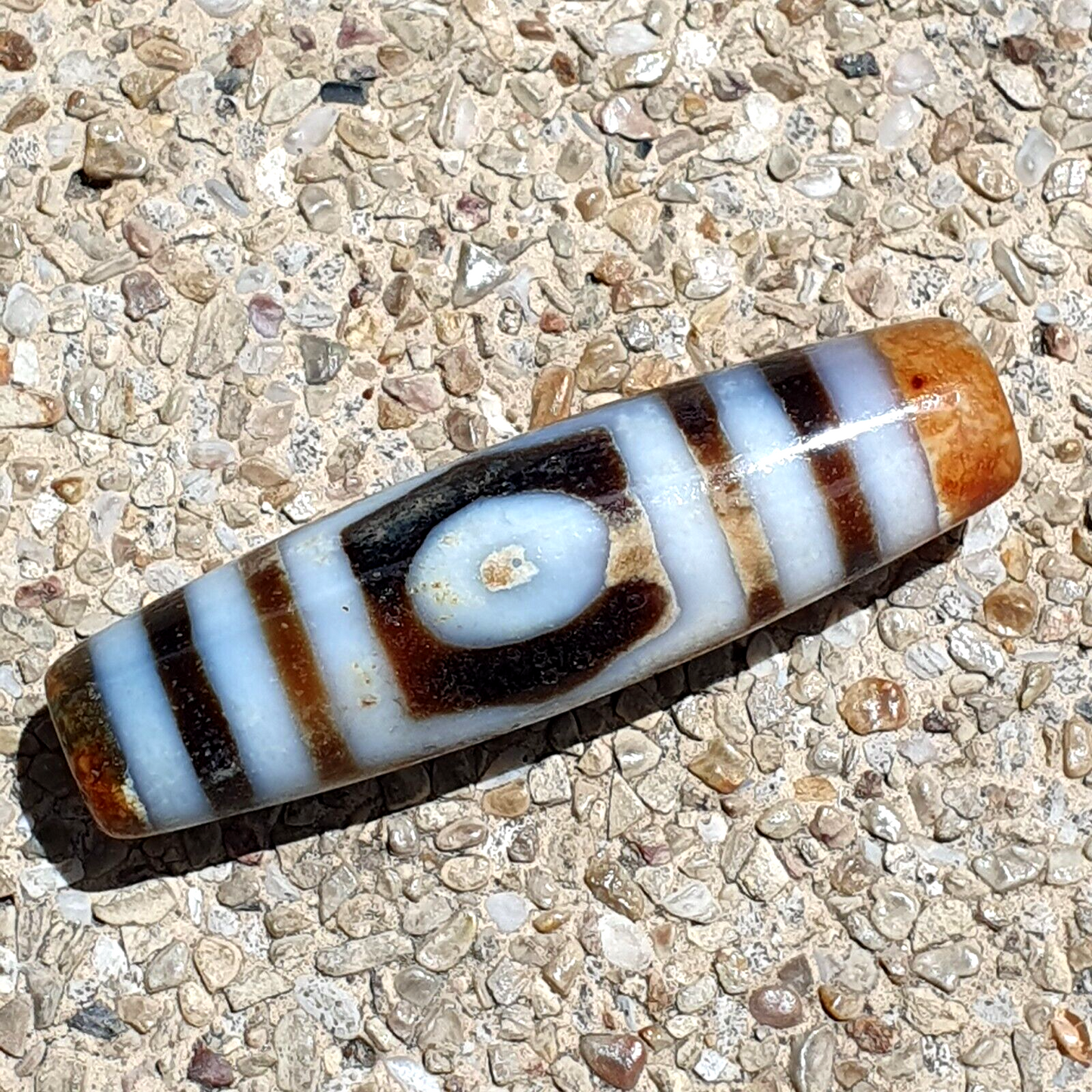 BD 11 喜馬拉雅印藏中亞生鏽 3 眼瑪瑙珠