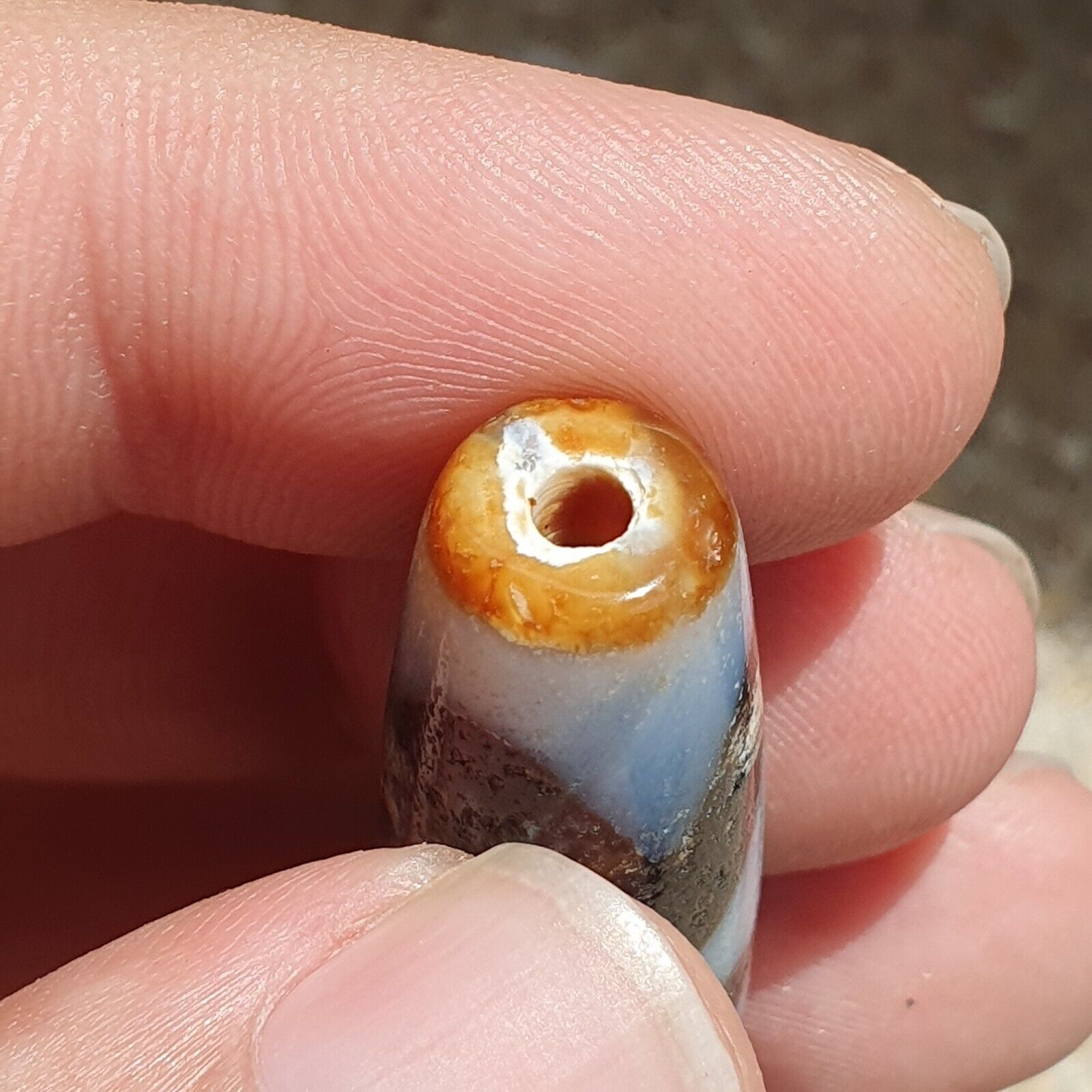BD 13 HIMALAYAN Indo Tibetan Rusted Double Side Zigzag pattern Agate bead