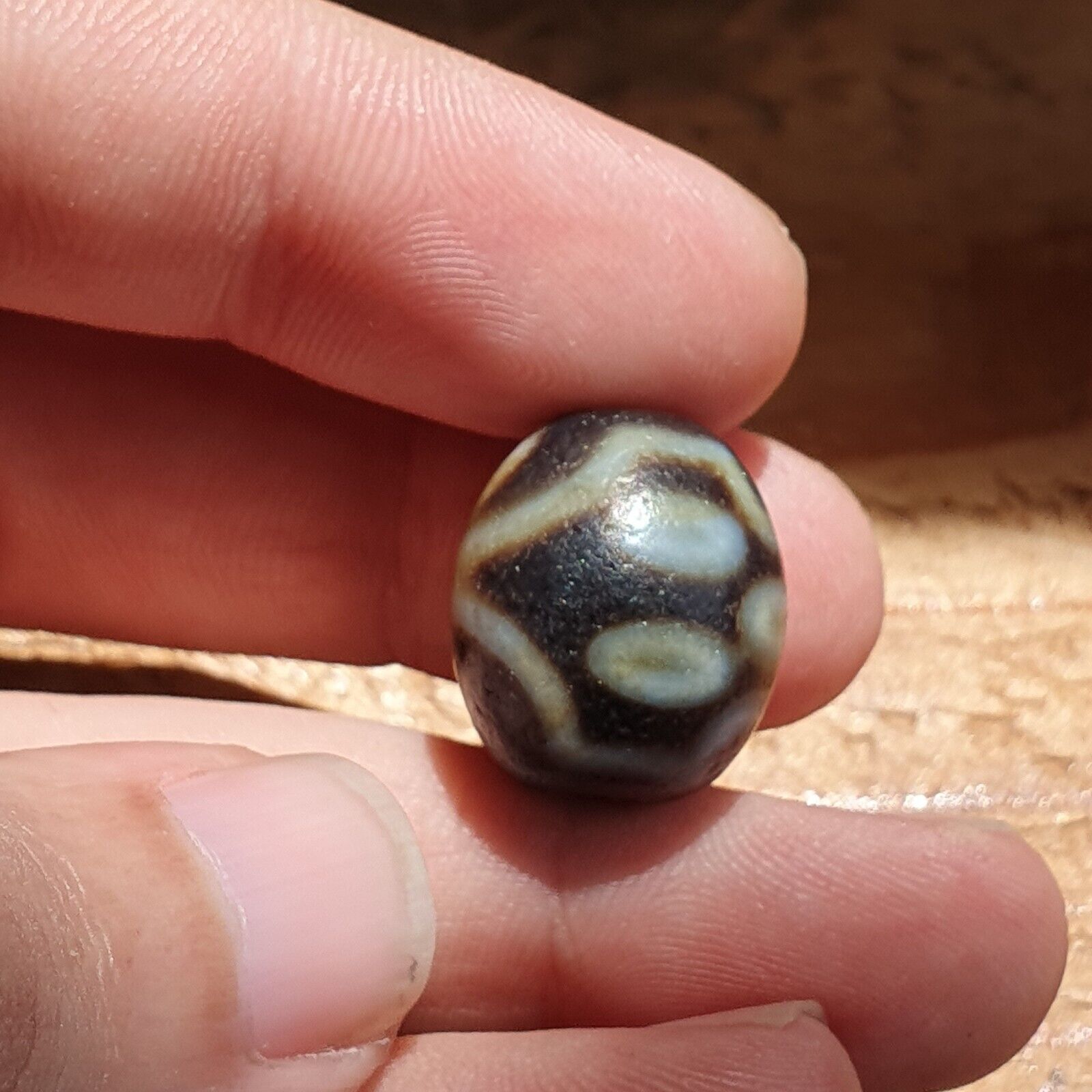 Dragon Eye Old Antique Himalayan Indo Tibetan Dragon 7 Eyes Dzi Amulet Bead