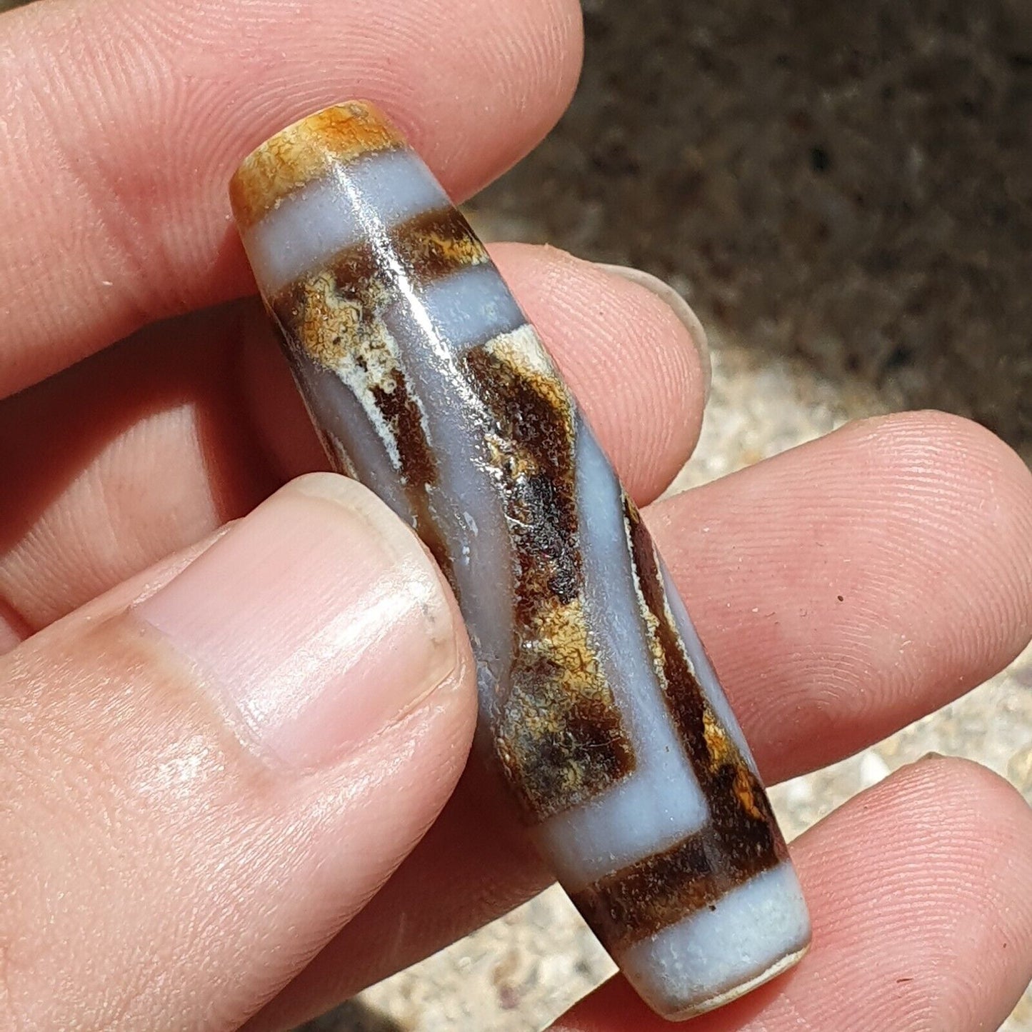 BD 29 喜馬拉雅印藏中亞生鏽 2 眼瑪瑙珠