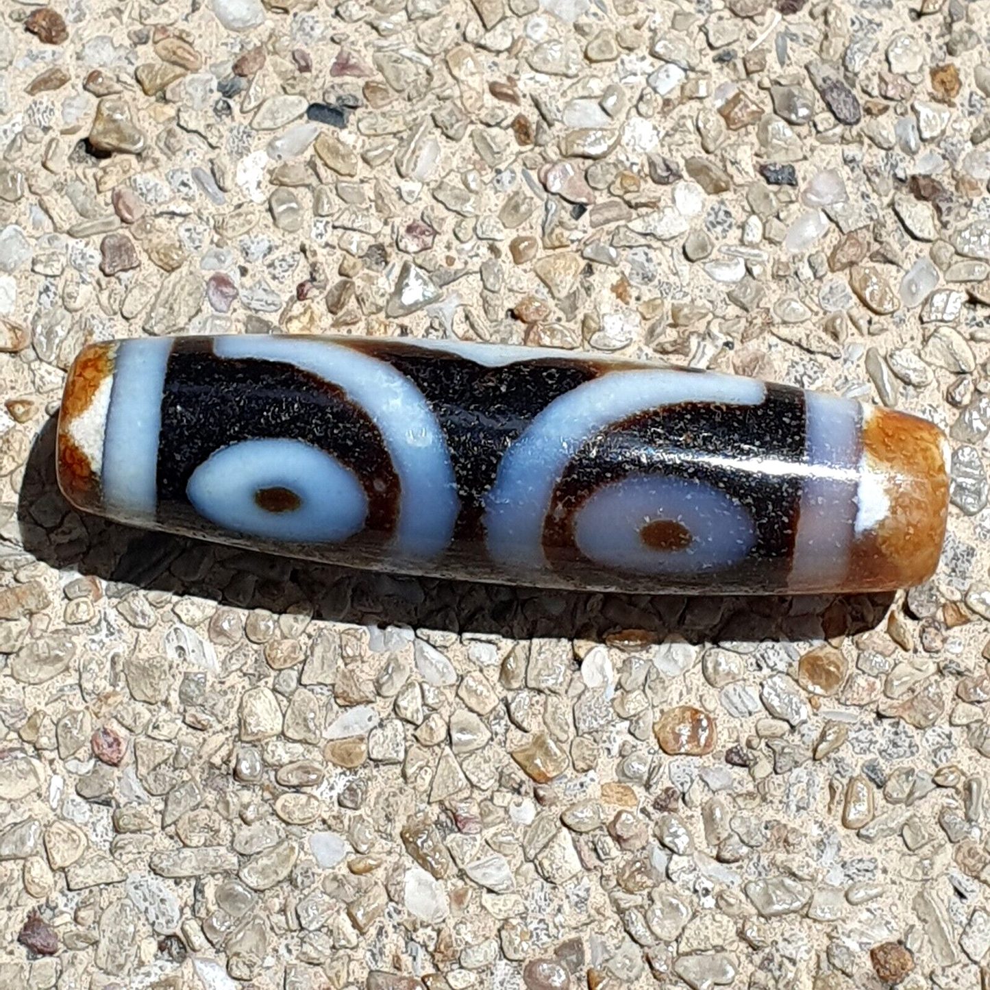 BD 11 喜馬拉雅印藏中亞生鏽 3 眼瑪瑙珠