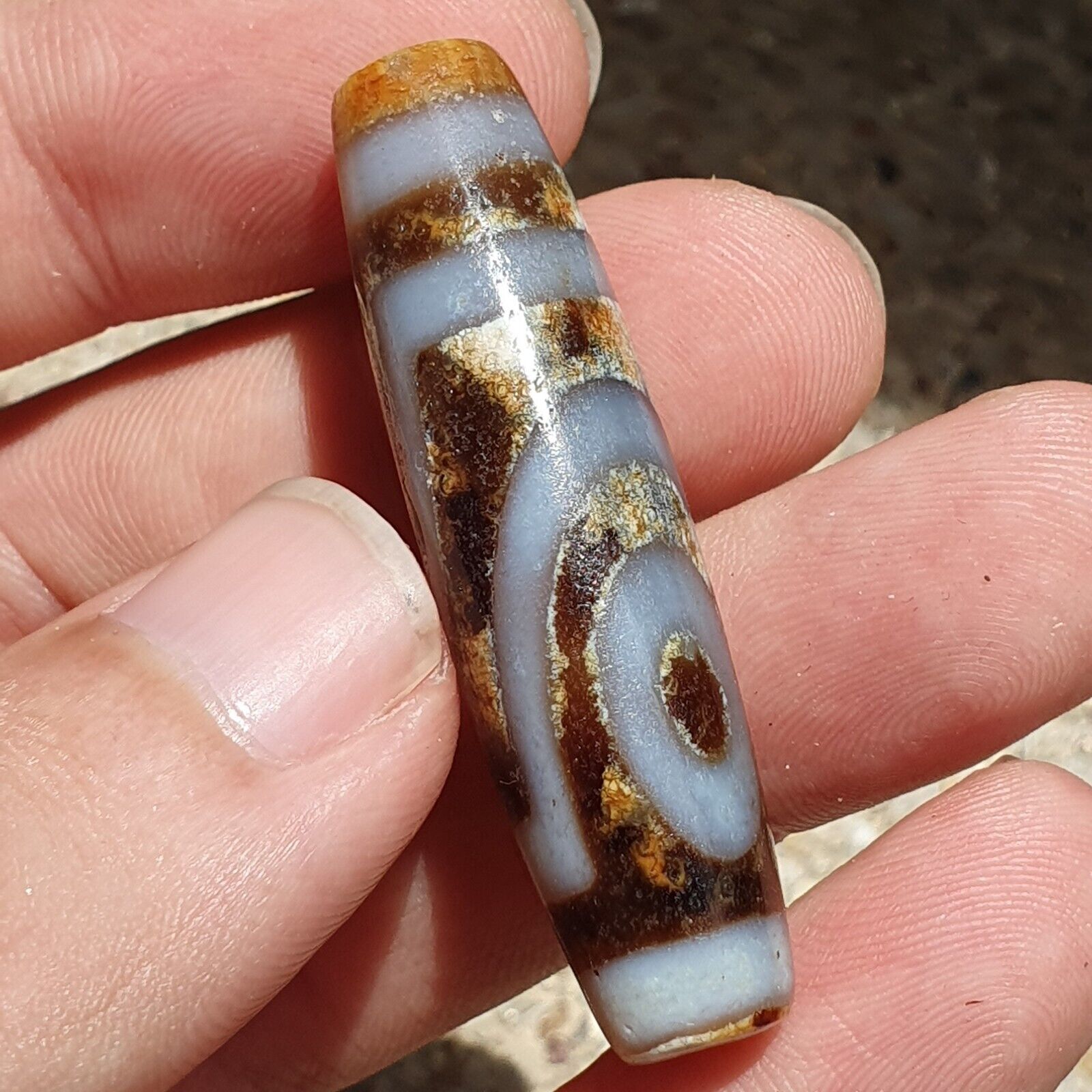 BD 29 HIMALAYAN Indo Tibetan Central Asian Rusted 2 eye Agate bead