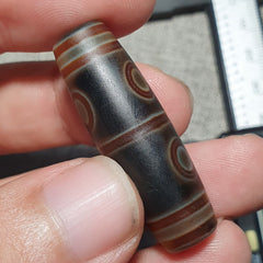 N#45 Himalayan Indo Tibetan Decorated Agate Eyes Patterns Dzi Amulet Bead