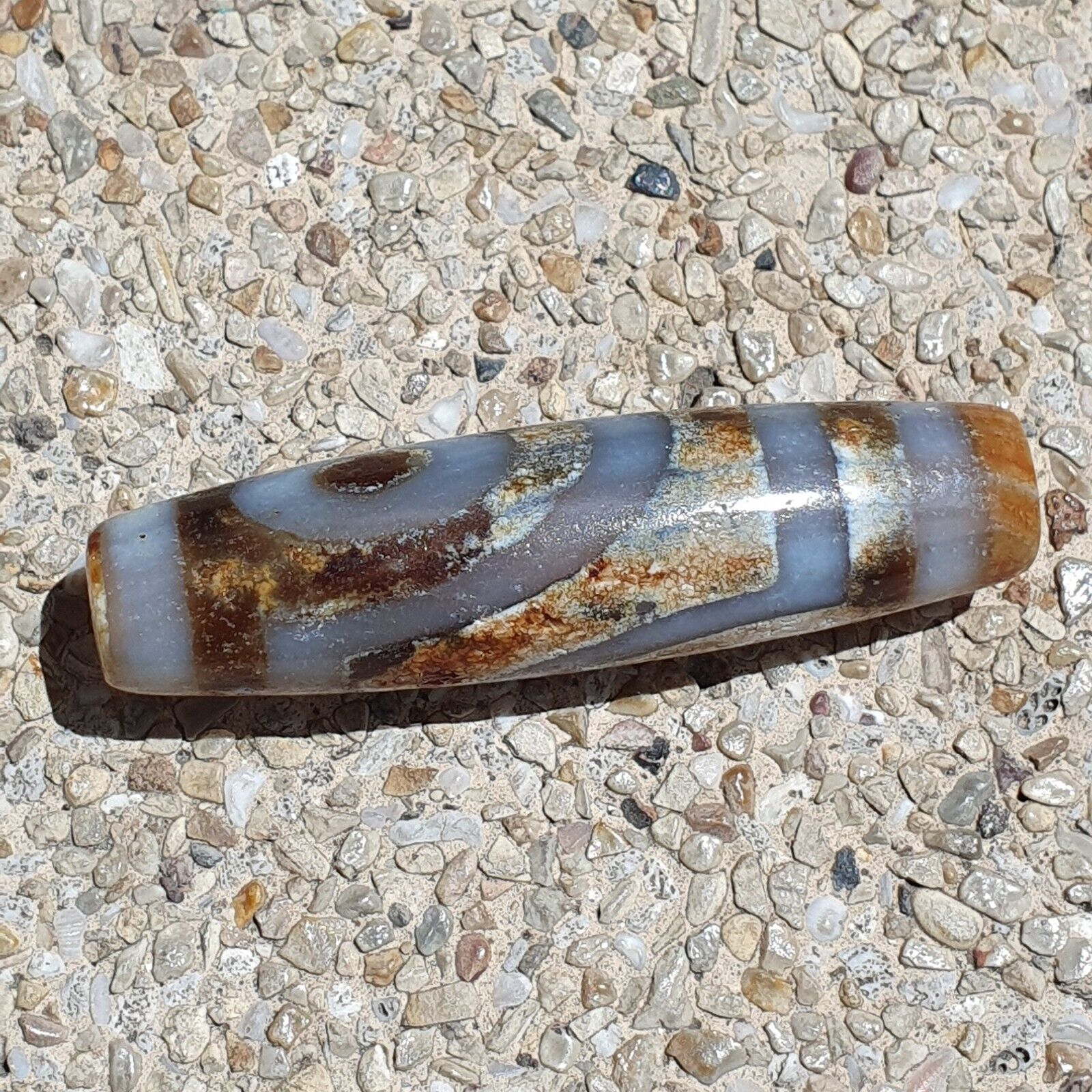 BD 29 HIMALAYAN Indo Tibetan Central Asian Rusted 2 eye Agate bead