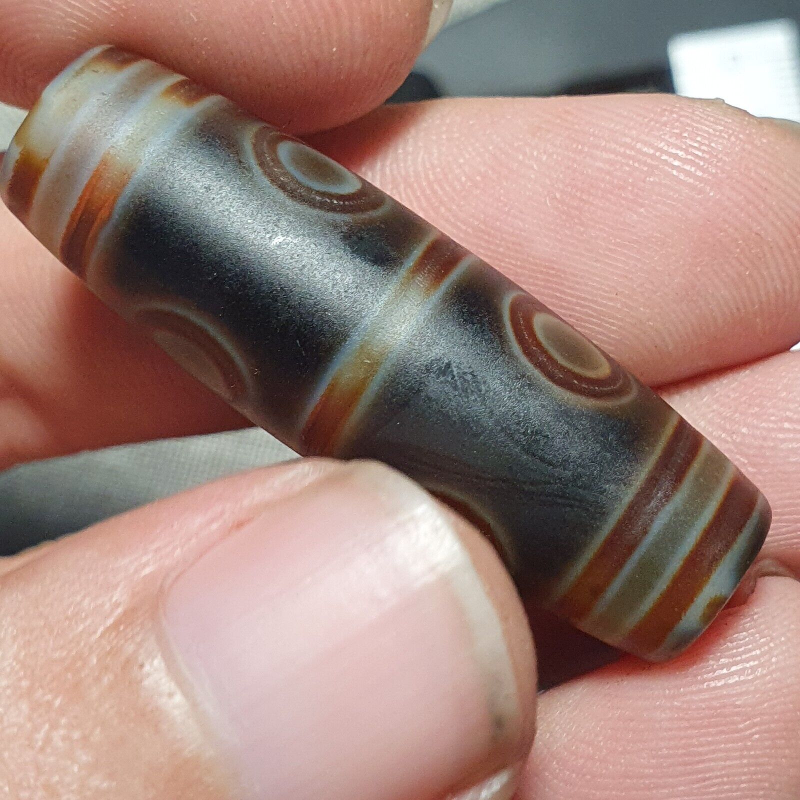 N#45 Himalayan Indo Tibetan Decorated Agate Eyes Patterns Dzi Amulet Bead