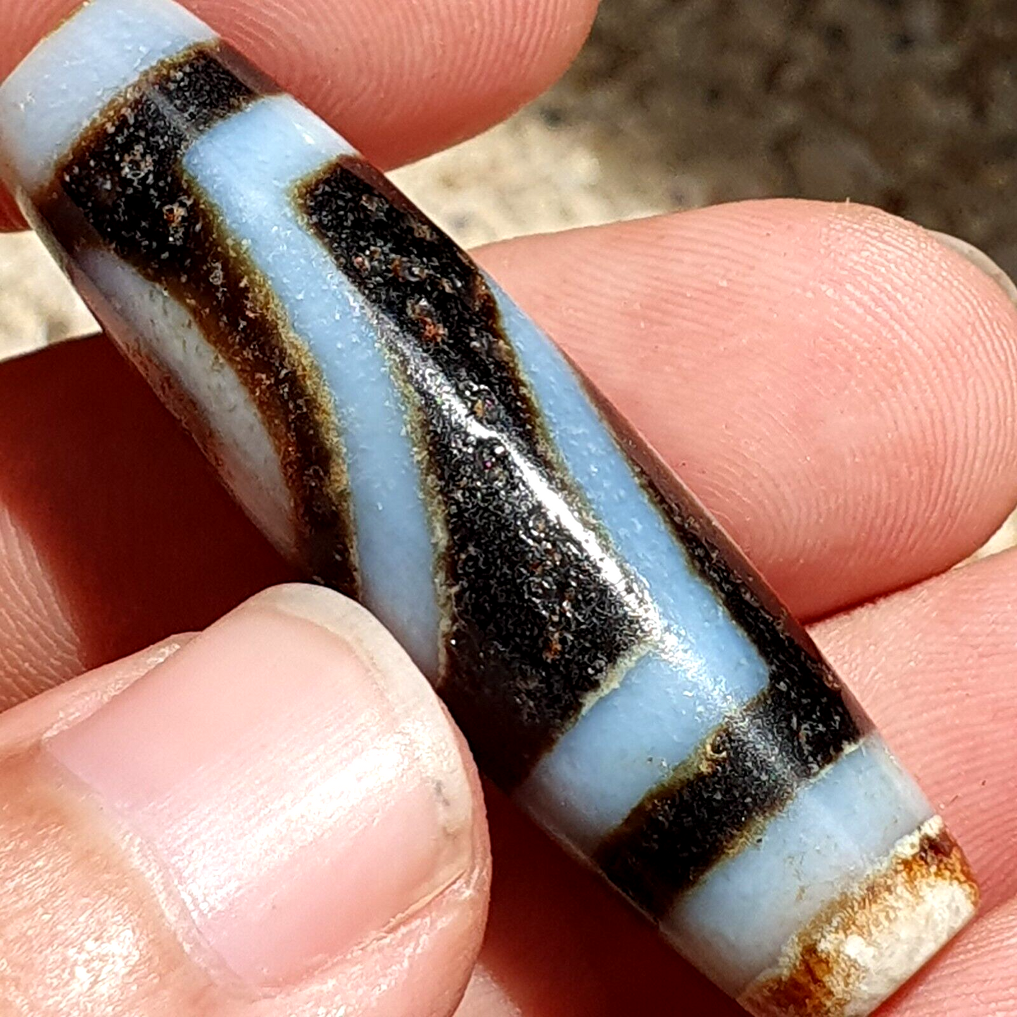 BD 9 喜馬拉雅印度藏中亞生鏽 2 眼瑪瑙珠