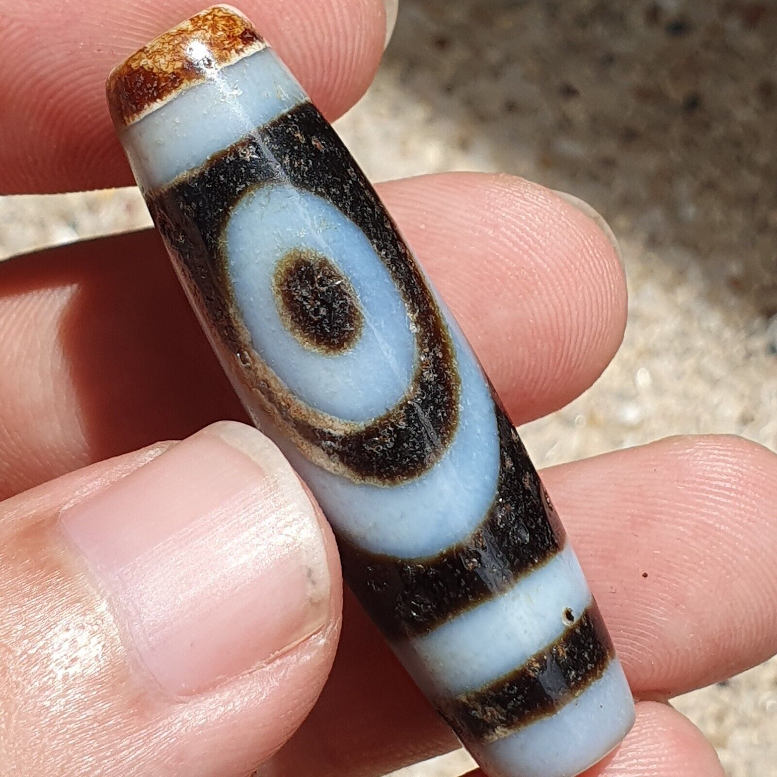 BD 9 HIMALAYAN Indo Tibetan Central Asian Rusted 2 eye Agate bead