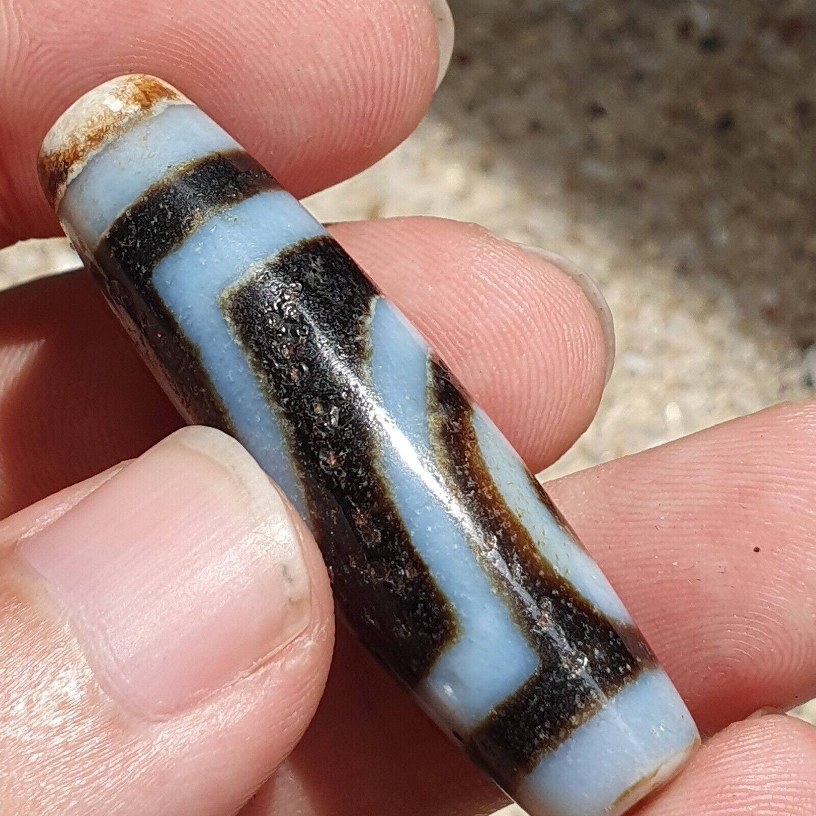 BD 9 HIMALAYAN Indo Tibetan Central Asian Rusted 2 eye Agate bead