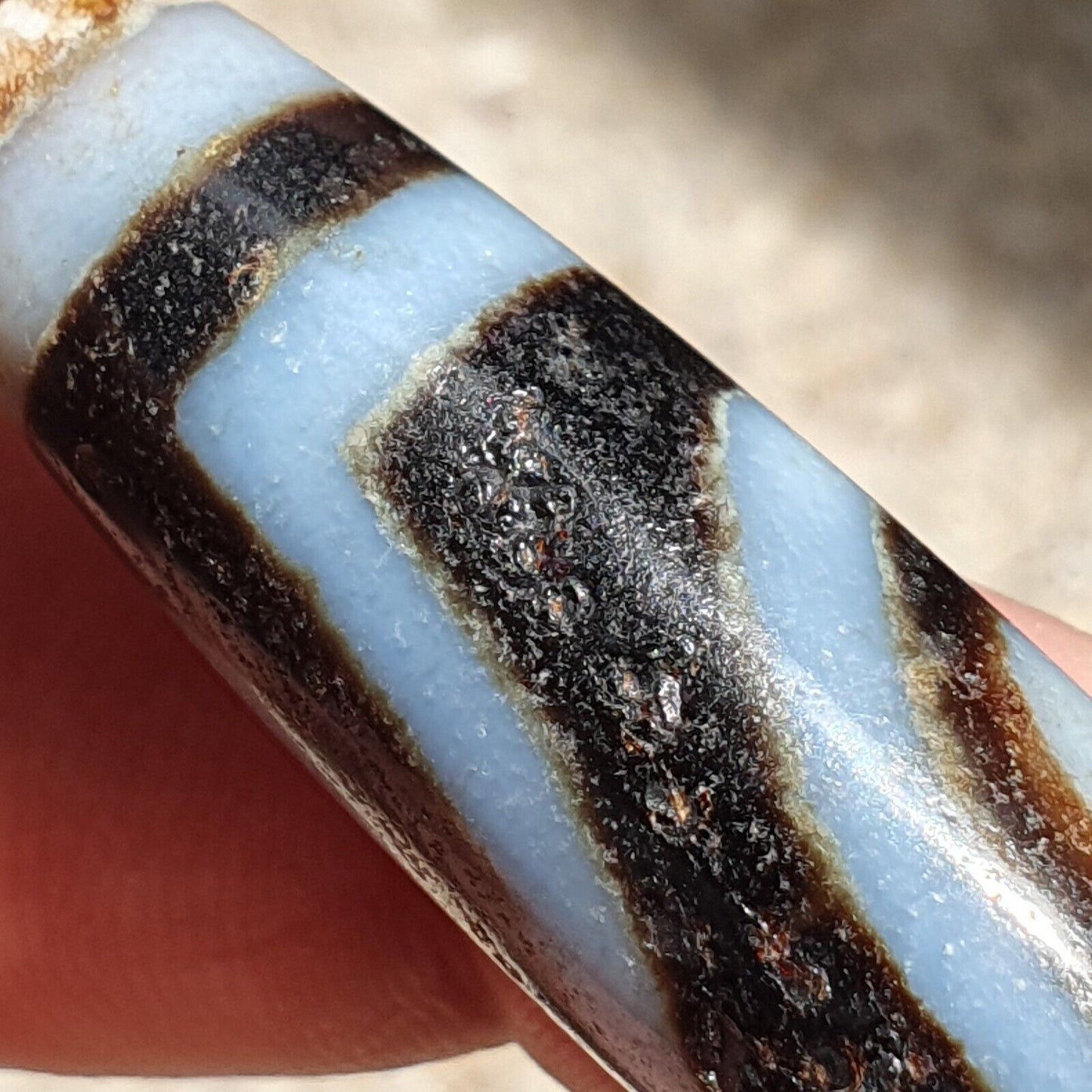 BD 9 喜馬拉雅印度藏中亞生鏽 2 眼瑪瑙珠