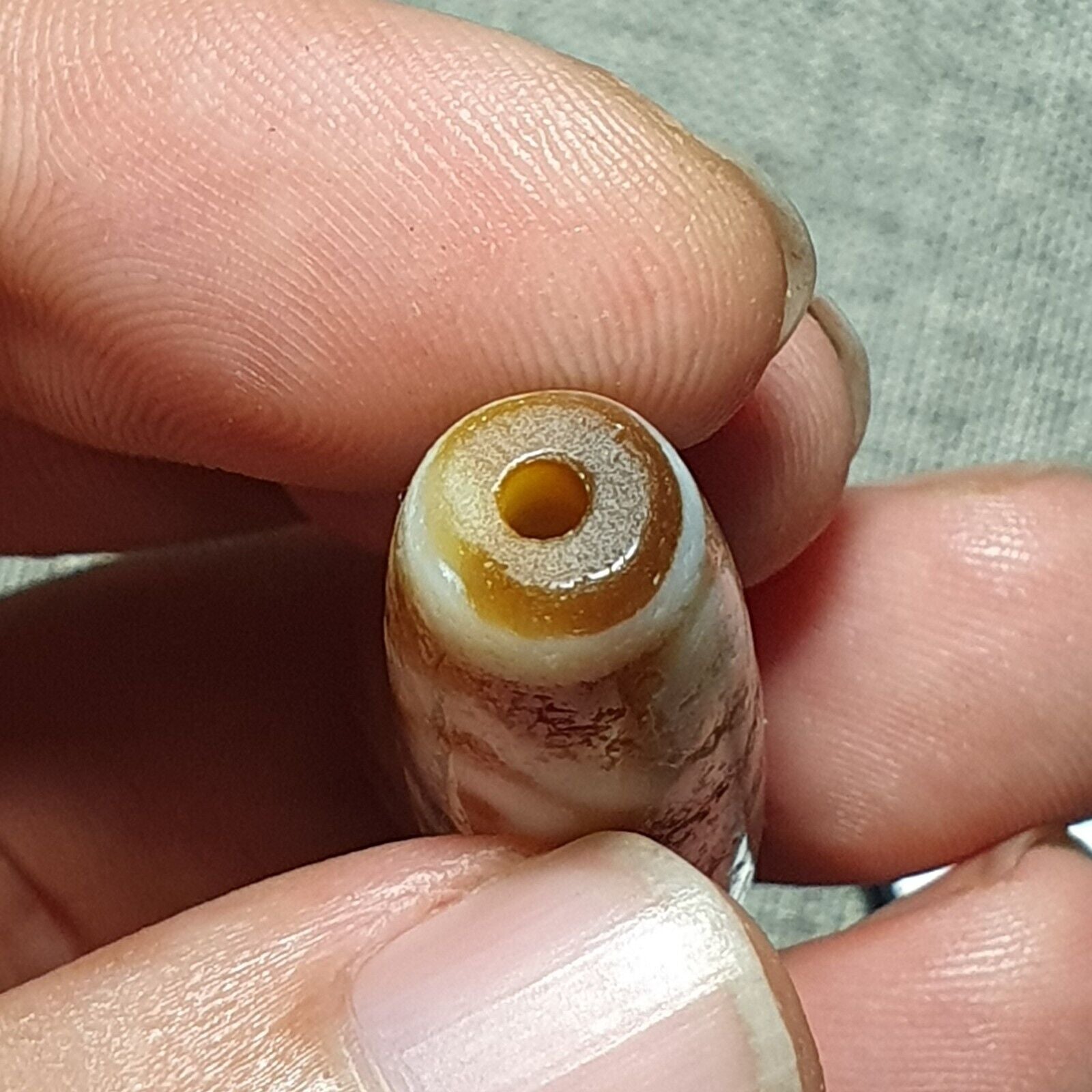 Himalayan Tibetan Agate Dzi ZIG ZAG pattern 8 Eyes Spiritual Amulet Mala Bead