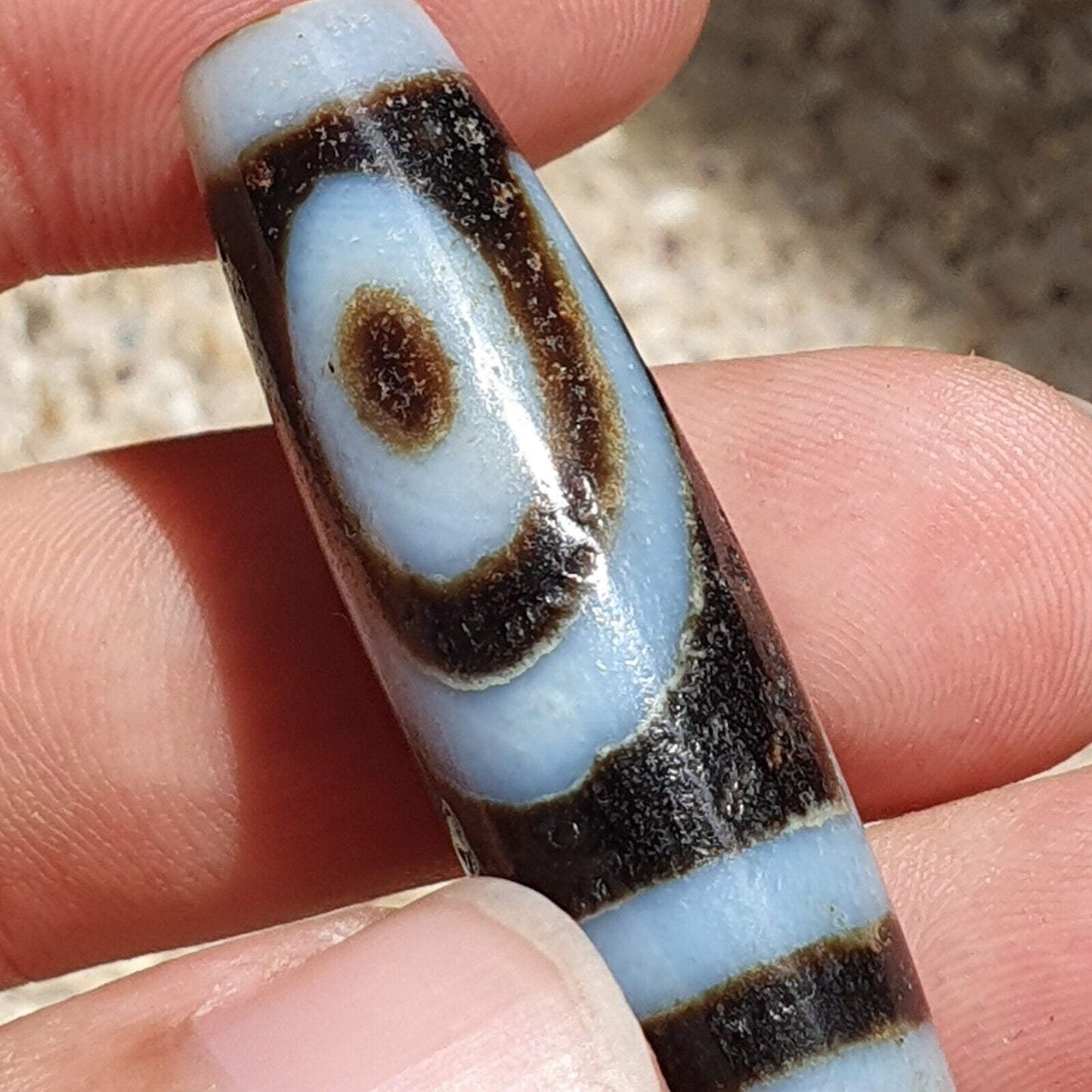 BD 9 喜馬拉雅印度藏中亞生鏽 2 眼瑪瑙珠