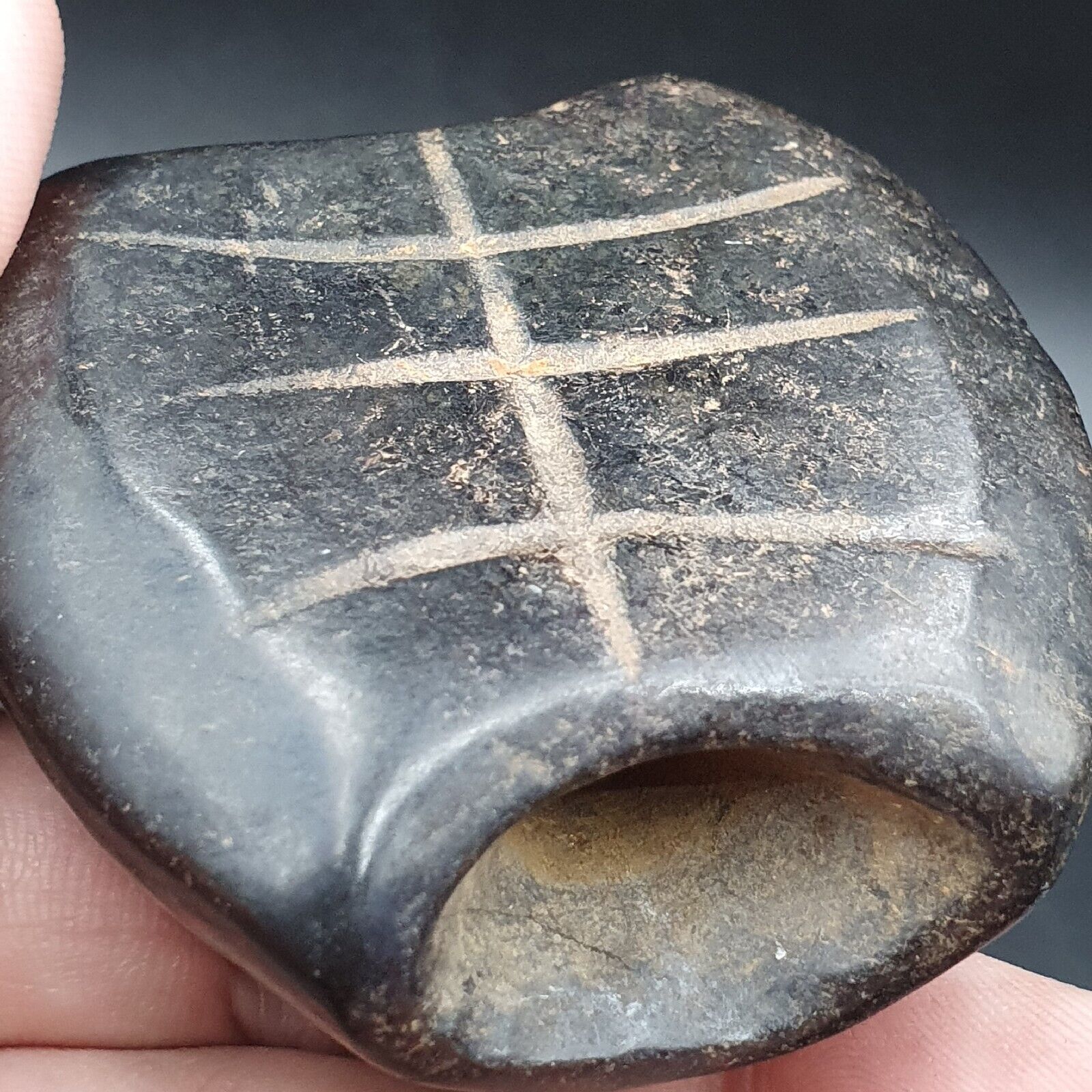 Antique Magnetic black iron Stone  mystic carving stone Pendent Amulet  JD-18