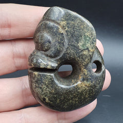 Antique Stone green Jade mystic Animal carving stone Pendent Amulet  JD-21