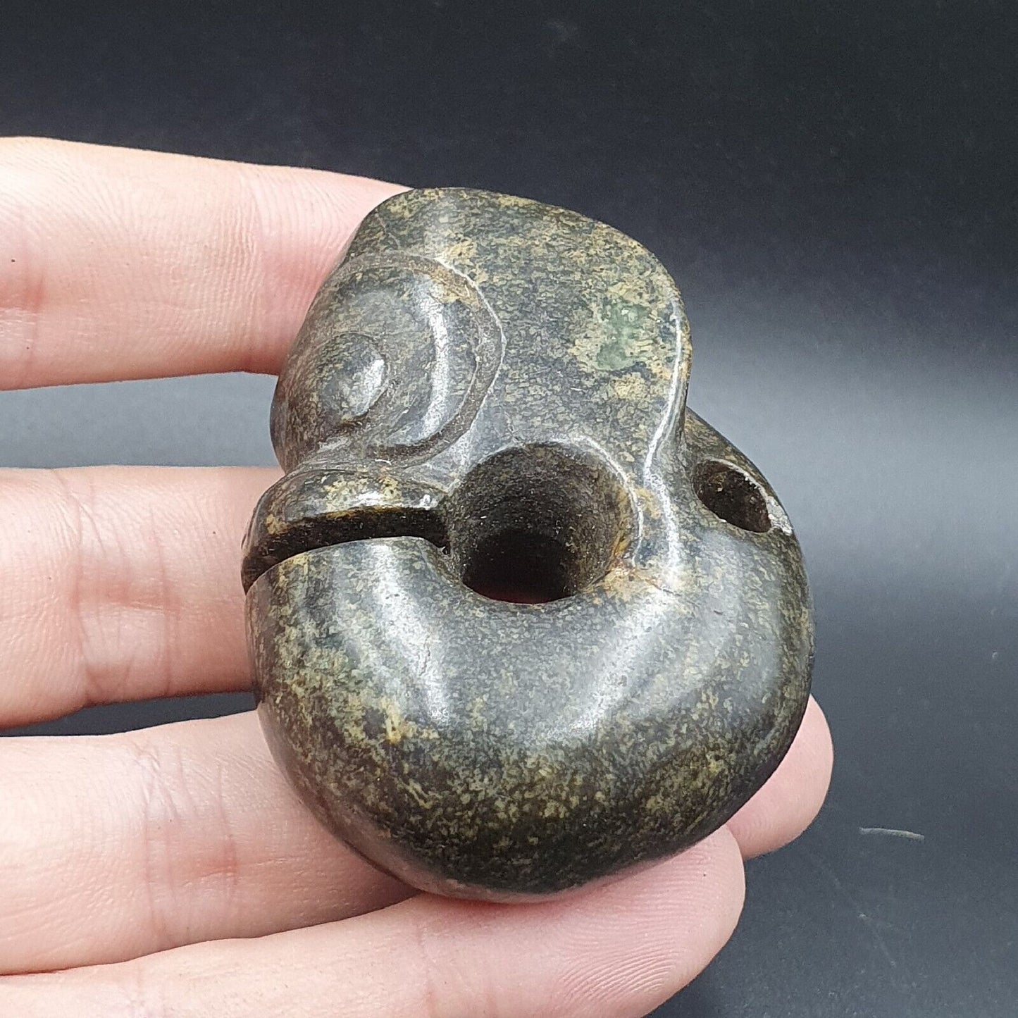 仿古石綠玉神秘動物雕刻石吊墜護身符 JD-21