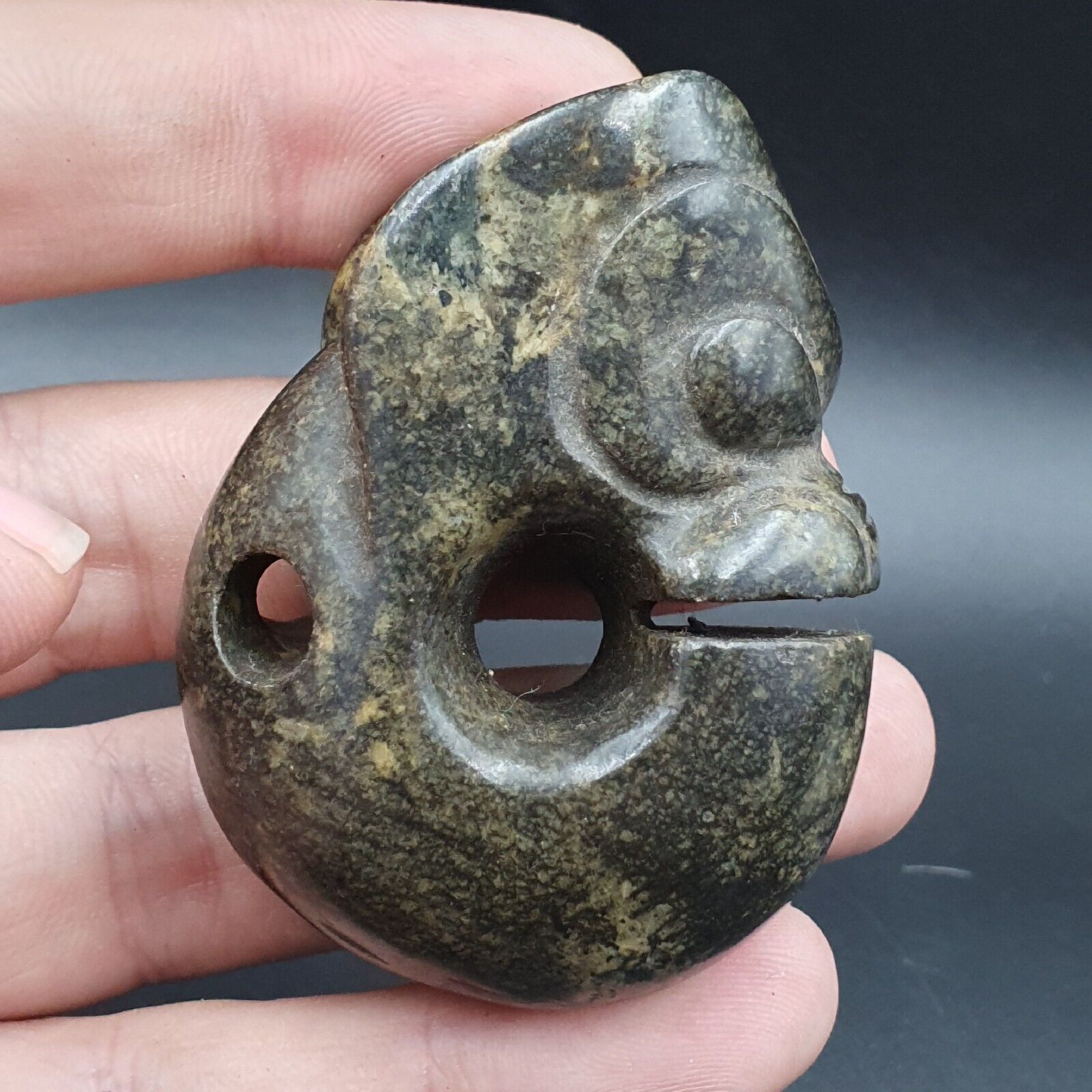 Antique Stone green Jade mystic Animal carving stone Pendent Amulet  JD-21