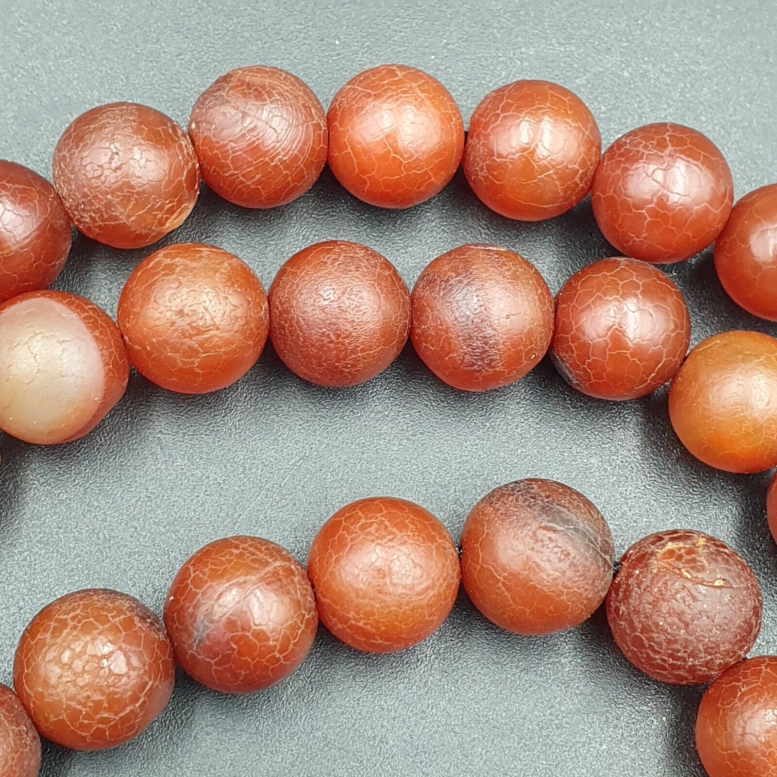 Vintage Old RED Dragon Skin AGATE STONE Beads-Necklace (12mm-60 Beads)