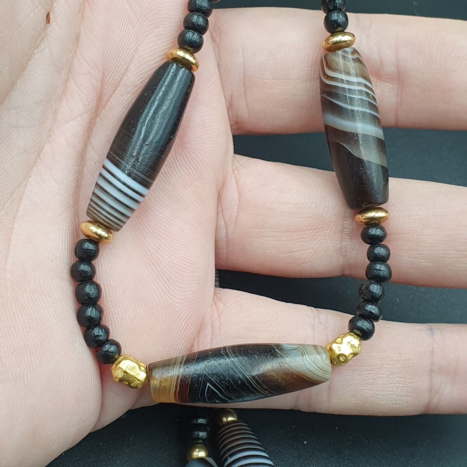 Antique Ancient Himalayan Agate rare Eyes Patterns Suleimani Agate Necklace