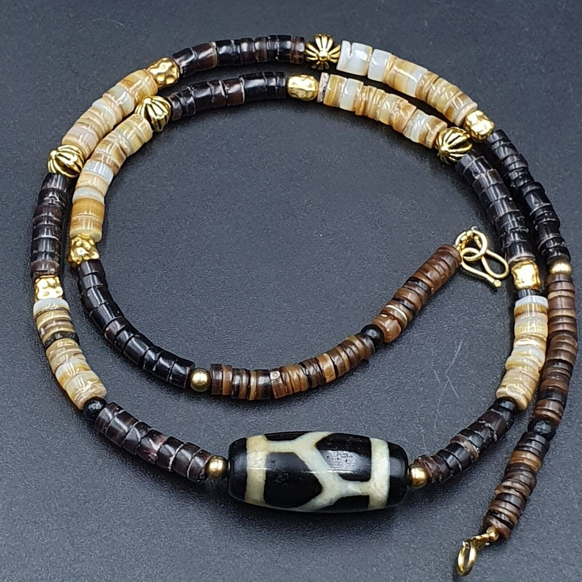 Antique Old Himalayan Indo Tibetan Agate Beads Unique pattern Dzi Necklace