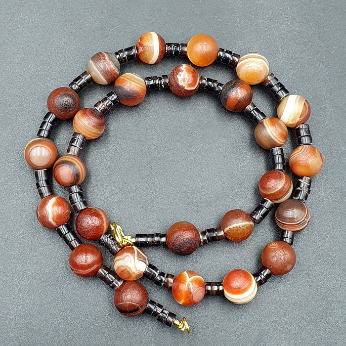 Rare Beautiful Indo Tibetan Himalayan Nepalese for Luck Carnelian Eye Agate Bead