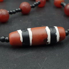NC36 Old Himalayan Tibetan Red Agate Carnelian Beads Unique pattern Necklace