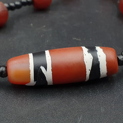 NC36 Old Himalayan Tibetan Red Agate Carnelian Beads Unique pattern Necklace