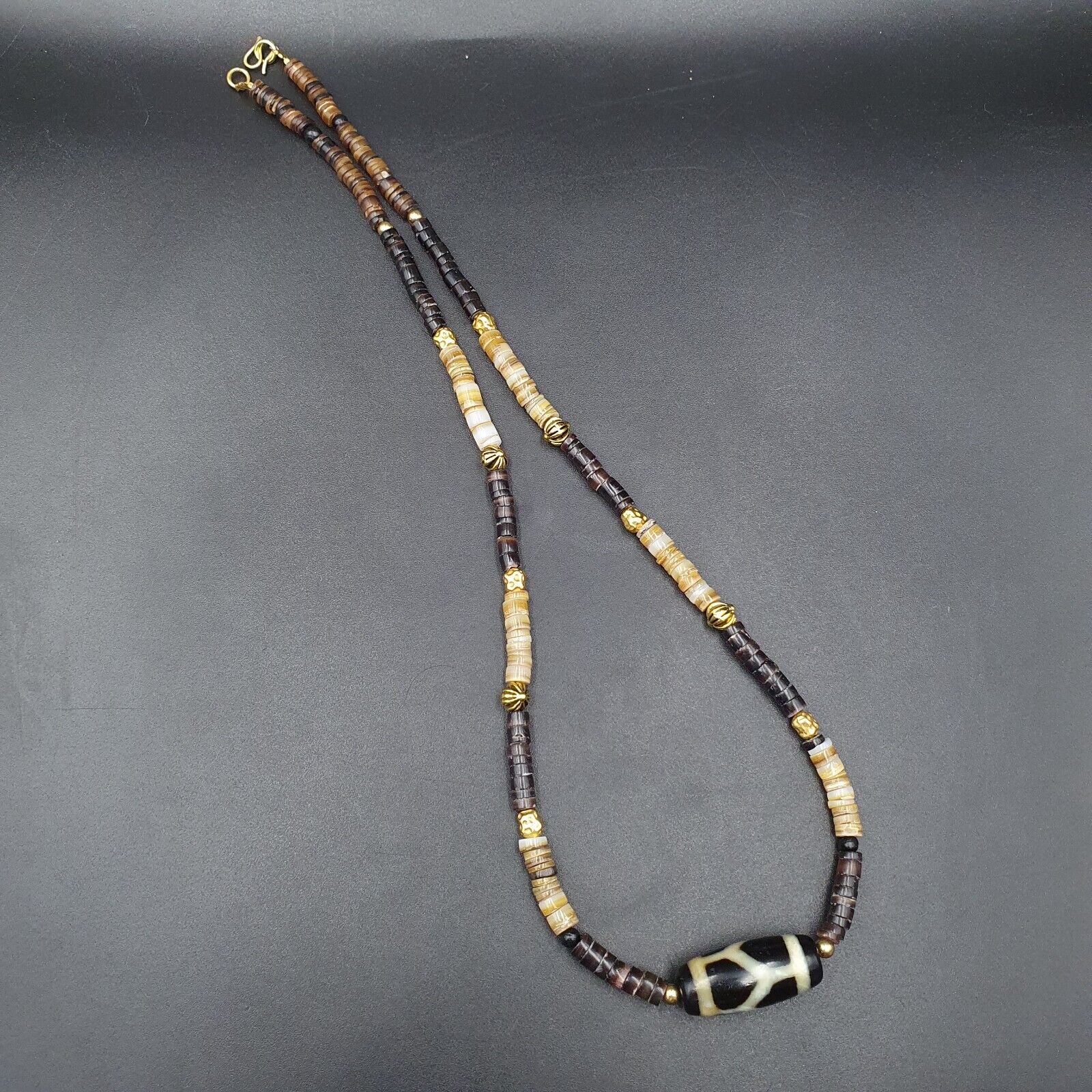 Antique Old Himalayan Indo Tibetan Agate Beads Unique pattern Dzi Necklace