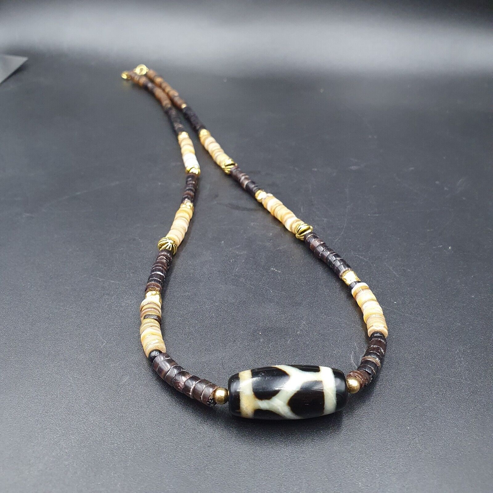 Antique Old Himalayan Indo Tibetan Agate Beads Unique pattern Dzi Necklace