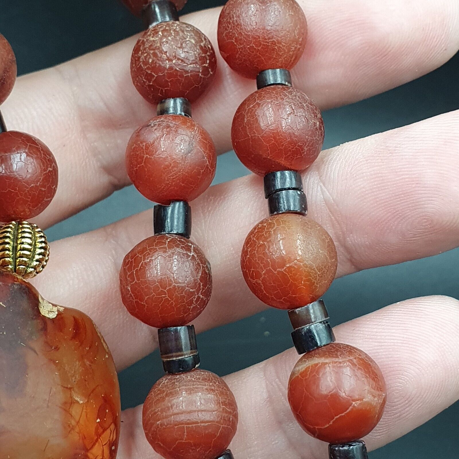 N28 Antique Himalayan Tibetan Agate Beads Dragon Skin Carnelian beads Necklace