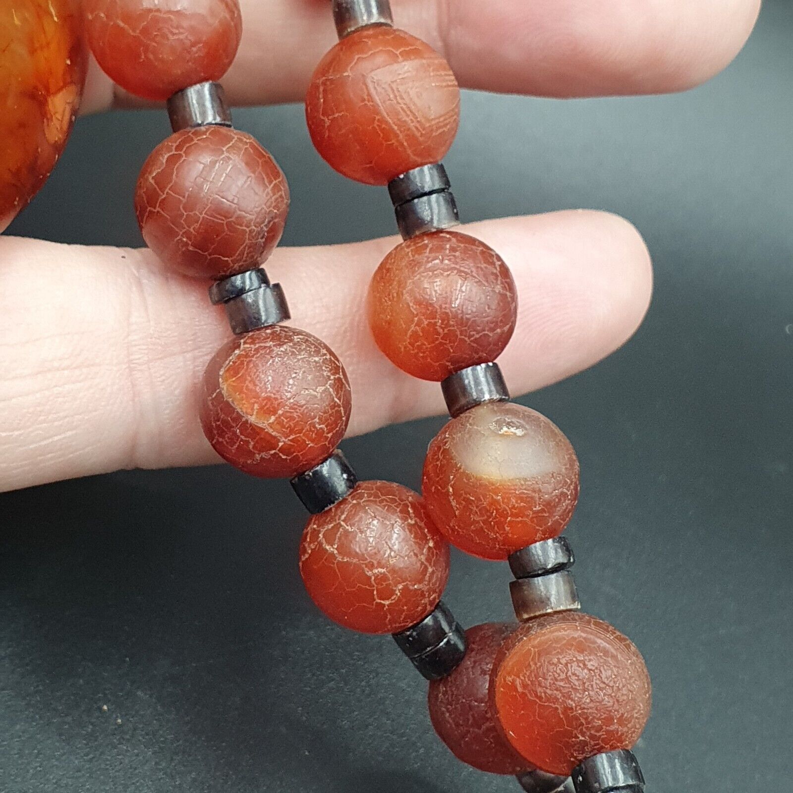 N28 Antique Himalayan Tibetan Agate Beads Dragon Skin Carnelian beads Necklace