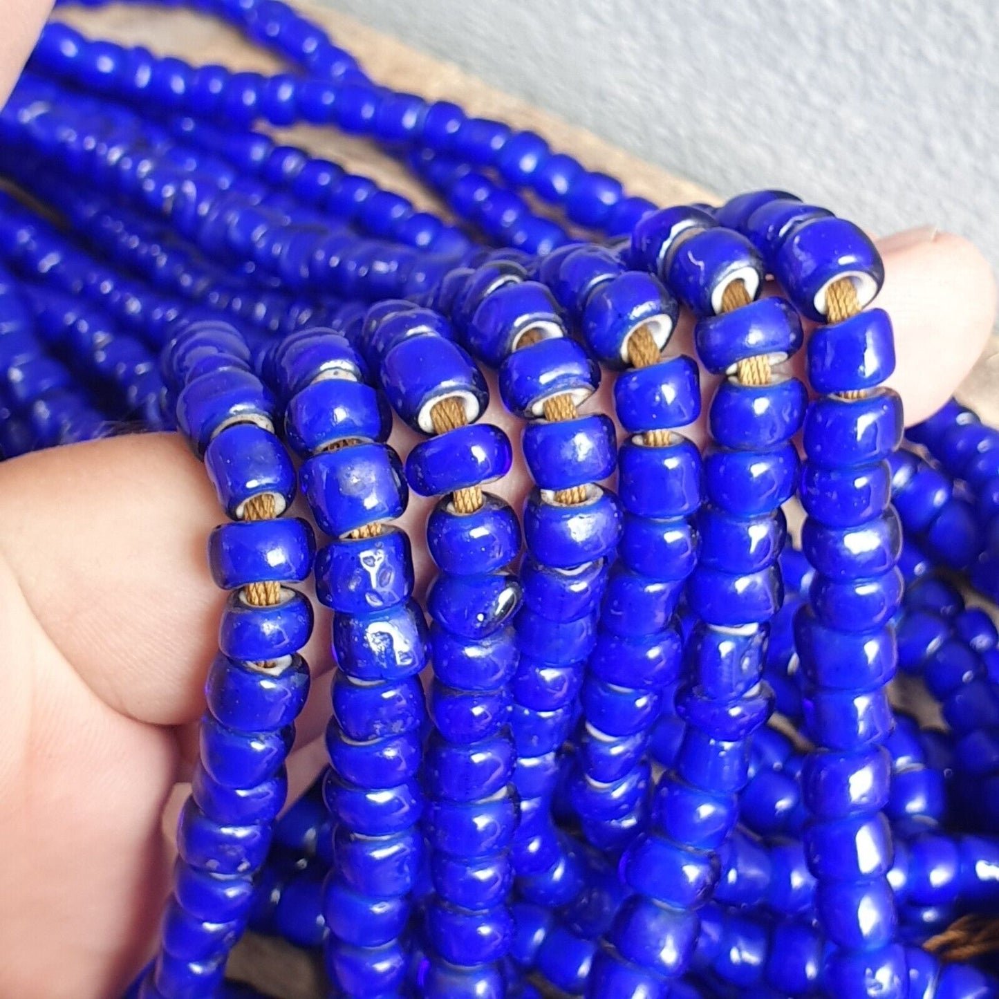 7-8mm Antique Venetian Blue White Heart Trade Beads 24" Long Strand