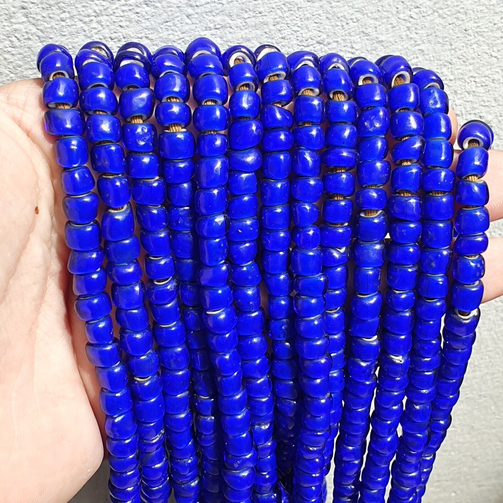 7-8mm Antique Venetian Blue White Heart Trade Beads 24" Long Strand