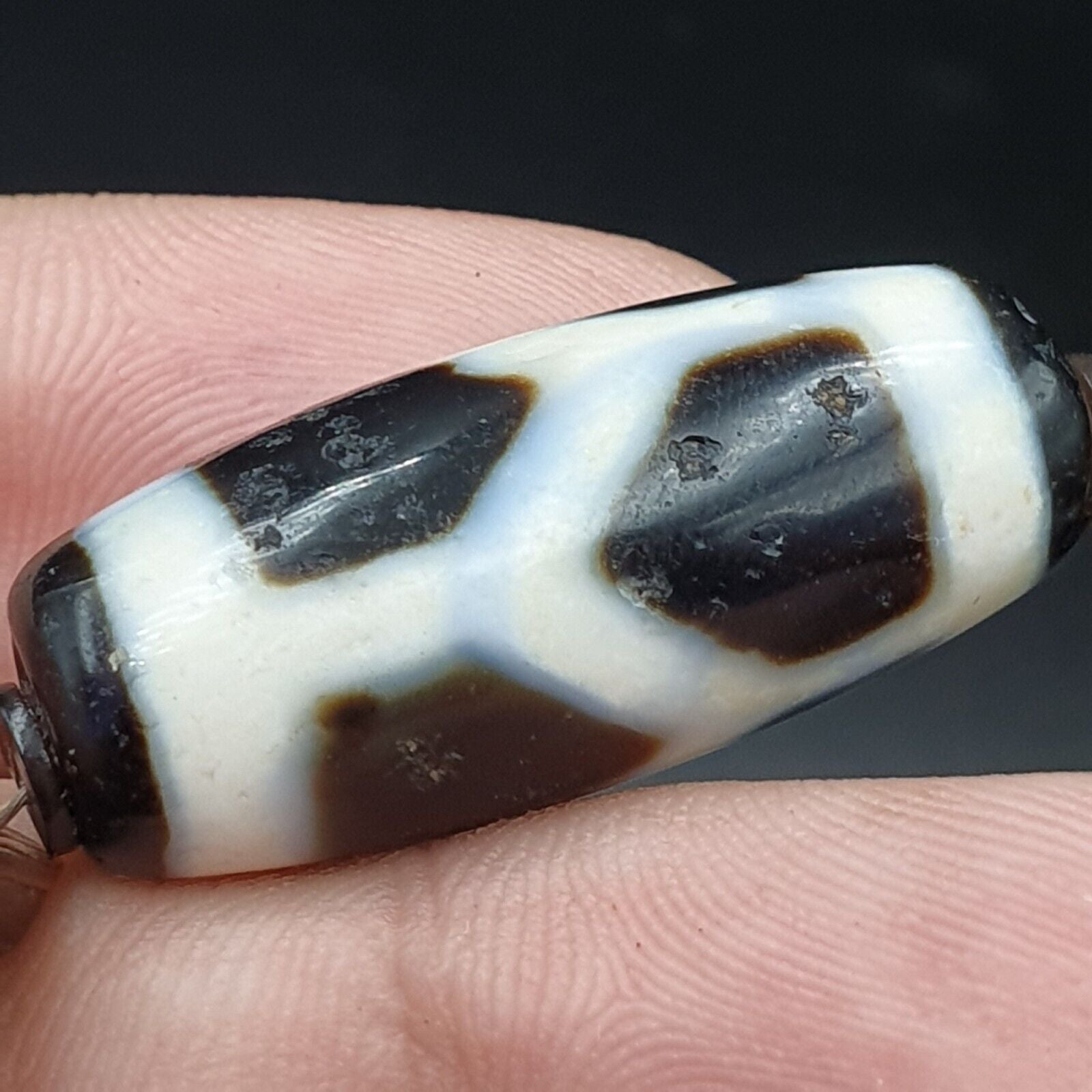 Nc 33 Antique Old Himalayan Indo Tibetan Agate Beads Unique pattern Dzi Necklace