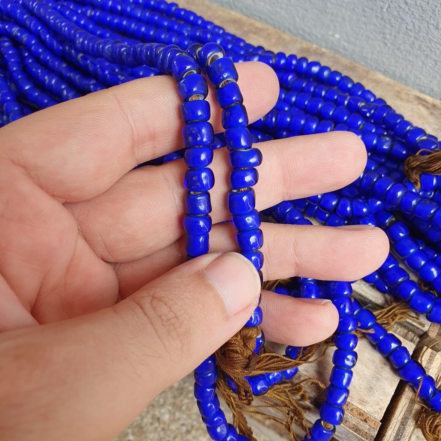 7-8mm Antique Venetian Blue White Heart Trade Beads 24" Long Strand