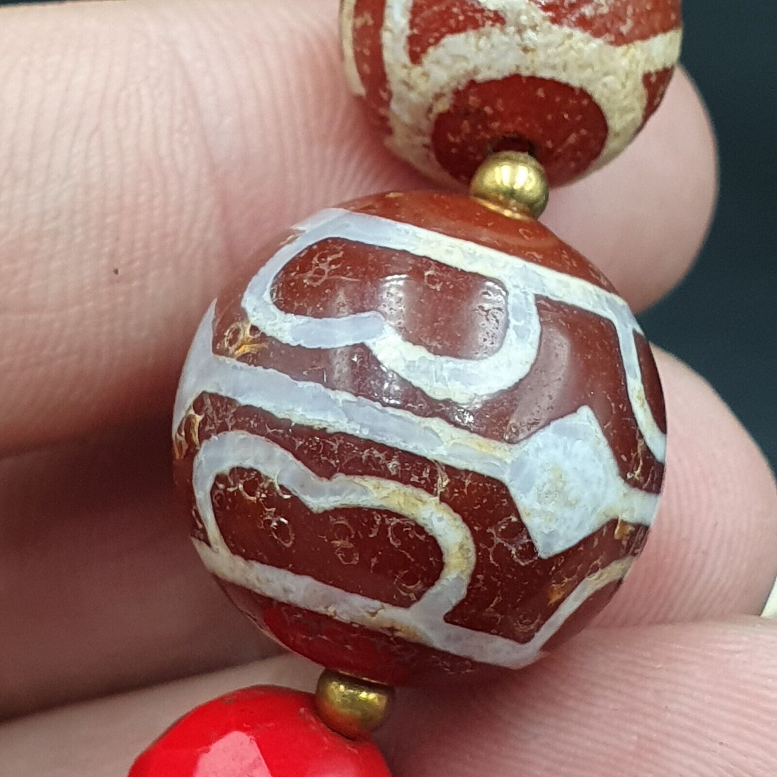 BEAUTIFUL LOT Vintage Old Himalayan Indo Tibetan Etched Agate Beads Necklace