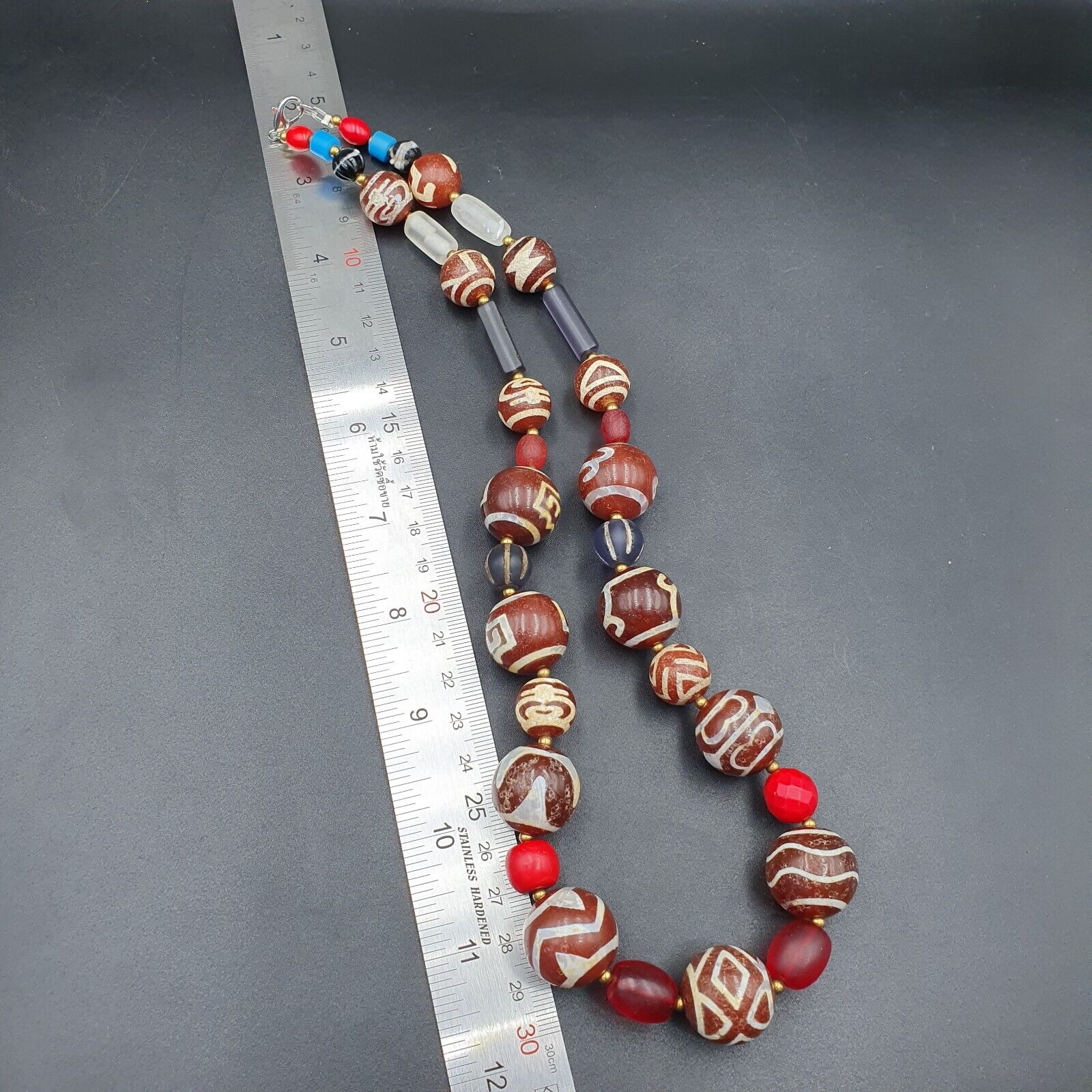 BEAUTIFUL LOT Vintage Old Himalayan Indo Tibetan Etched Agate Beads Necklace