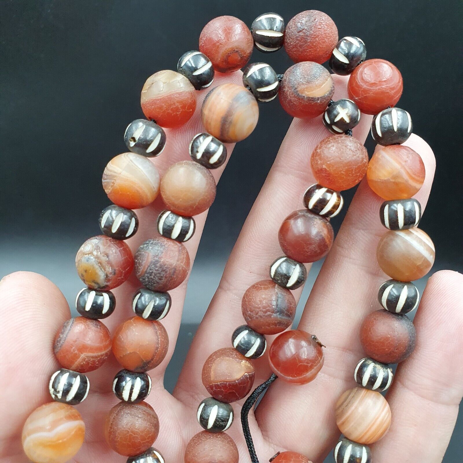 Rare Tibetan Agate Carnelian Beads Necklace