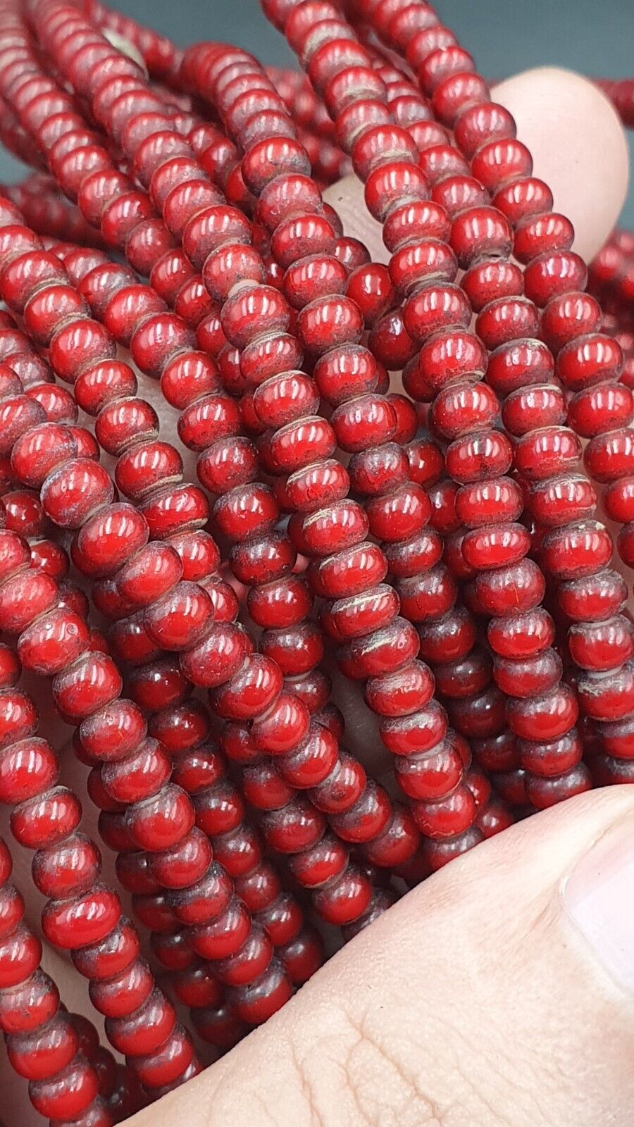 4,5 mm 5 Stränge Lot antike venezianische ROT-weiße Herz-Handelsperlen 24" langer Strang