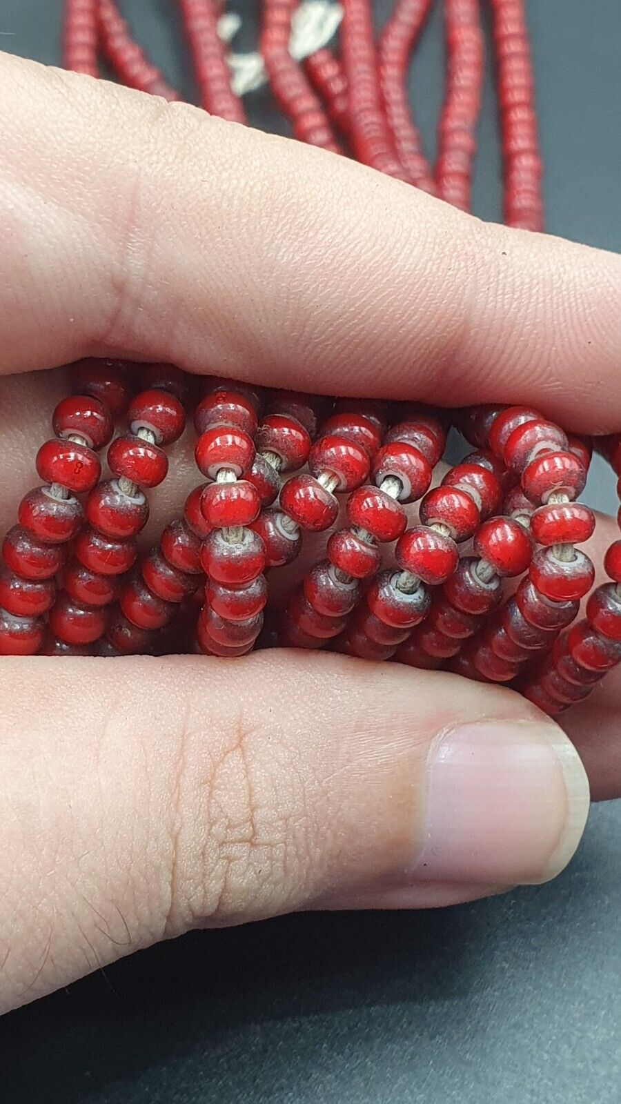 4,5 mm 5 Stränge Lot antike venezianische ROT-weiße Herz-Handelsperlen 24" langer Strang
