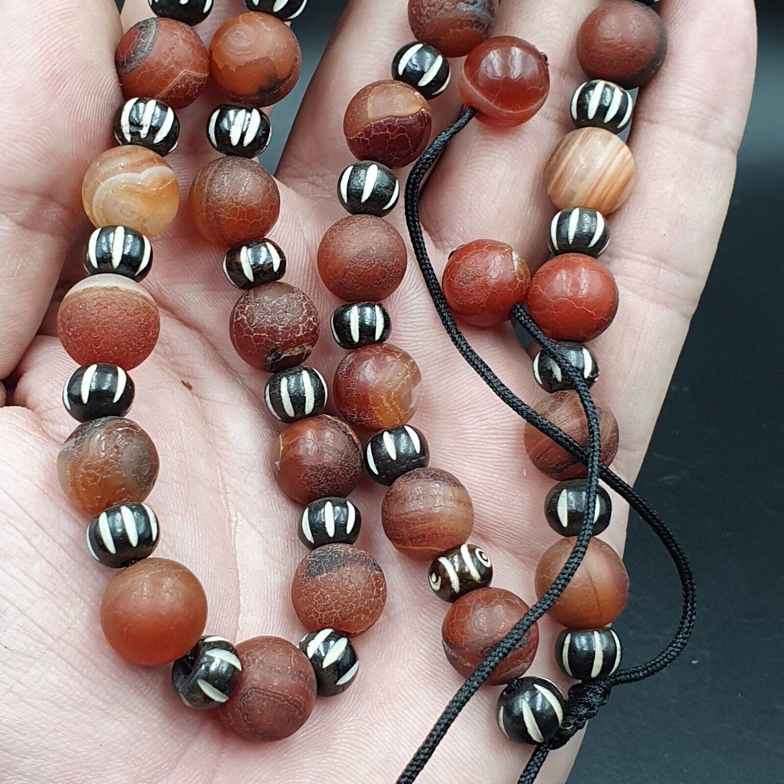 Rare Tibetan Agate Carnelian Beads Necklace