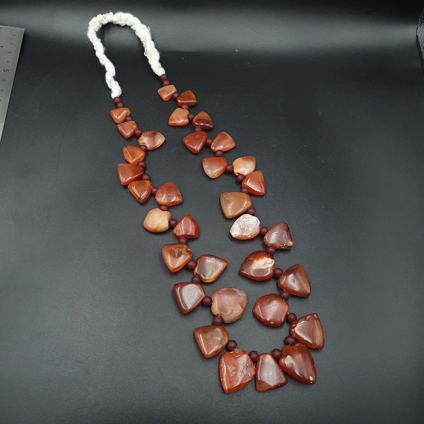 Antike 33 Achat-Anhänger, afrikanische Karneol-Perlen, Amulett-Anhänger-Halskette