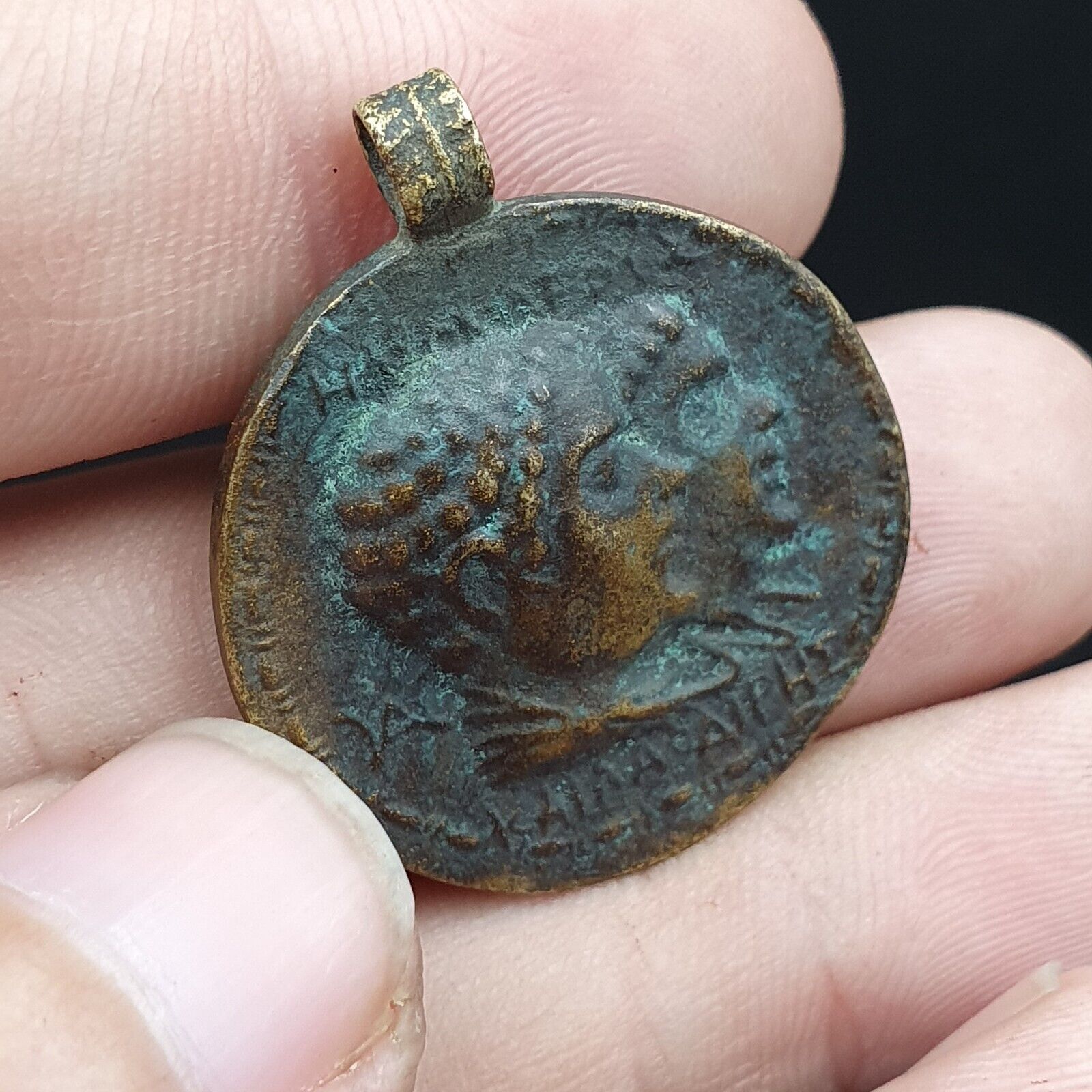 Wonderful Ancient Antique Style Old Coin Unique Style Coin pendent