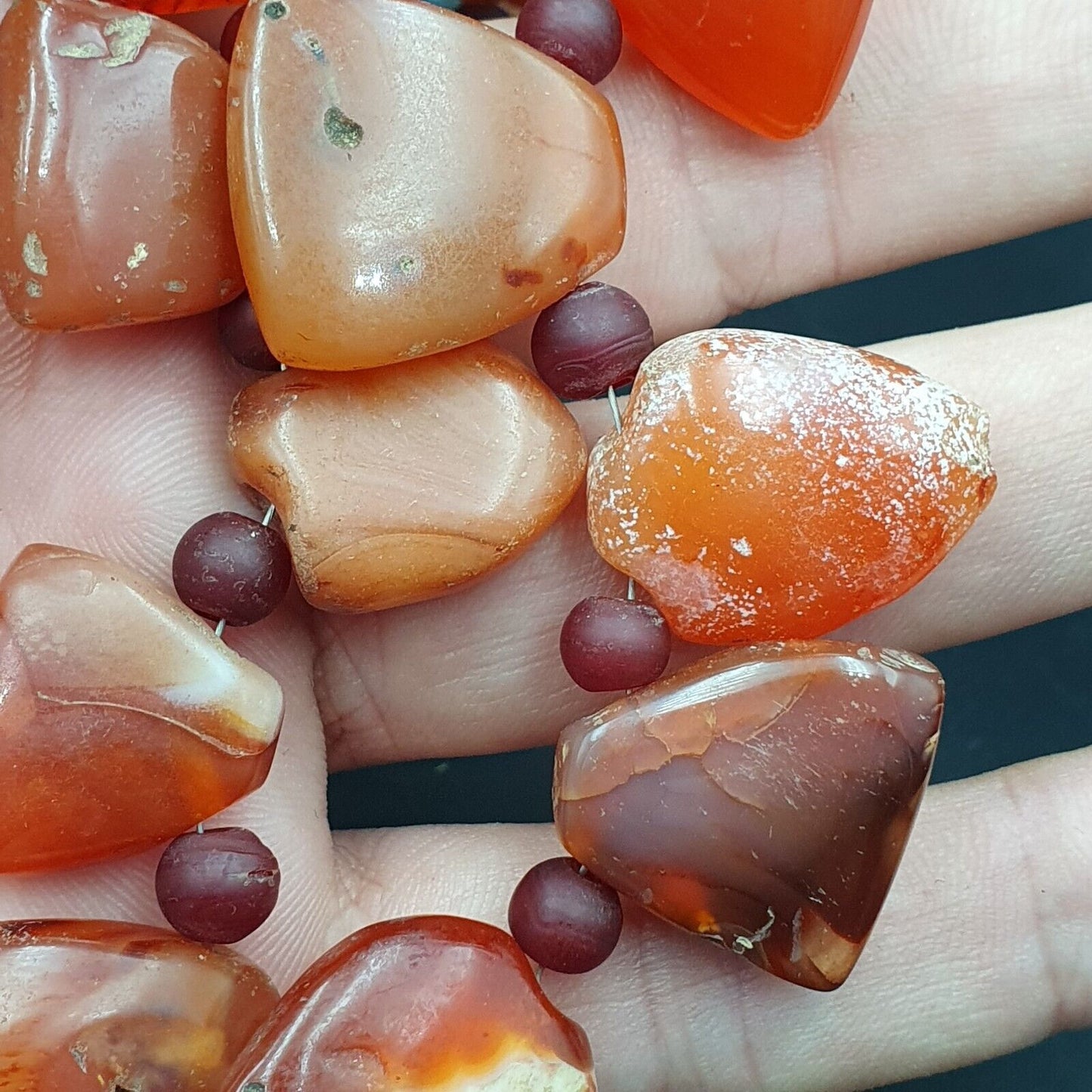 Antike 33 Achat-Anhänger, afrikanische Karneol-Perlen, Amulett-Anhänger-Halskette