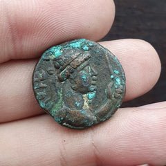 Ancient Bronze coin of Kushan emperor Vima Takto alias Soter Megas (80–90 CE)