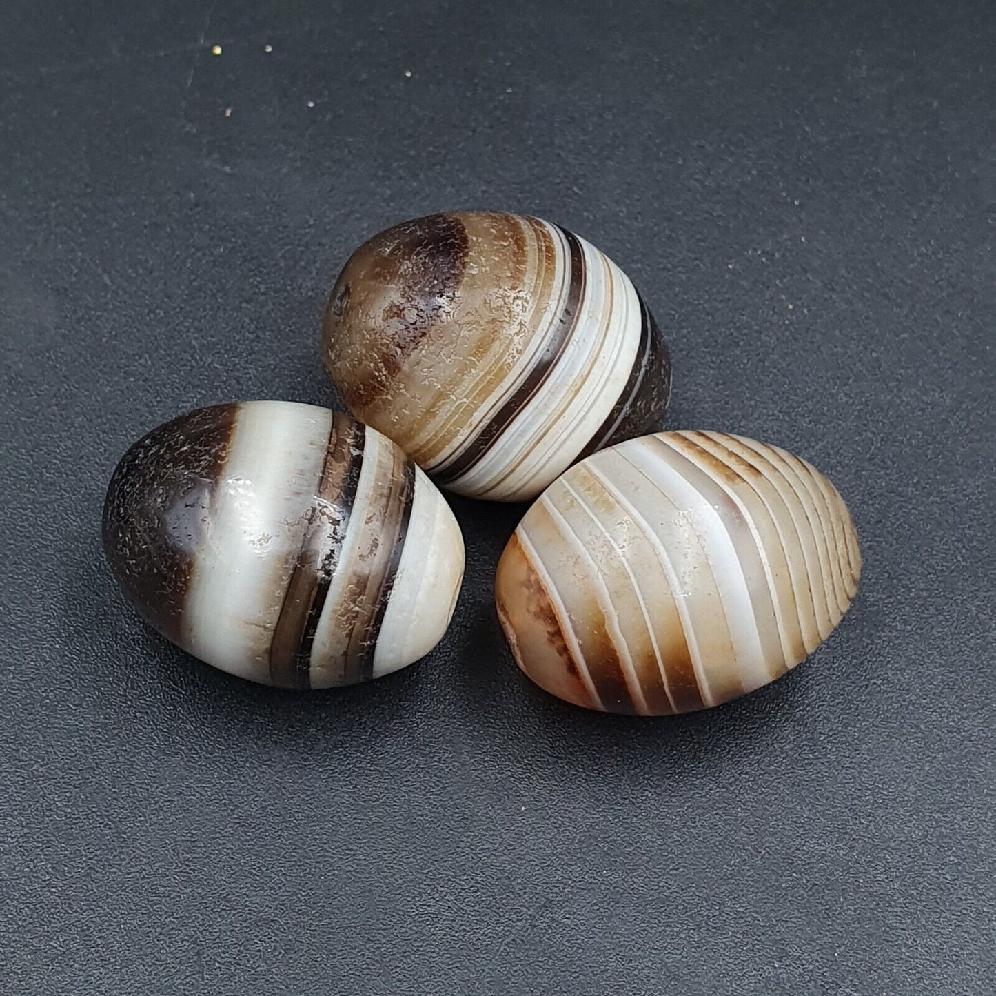 Los 3 Suleimani alte Perlen-Achat-Amulett mit reinen Mustern, religiöse Antiquitäten
